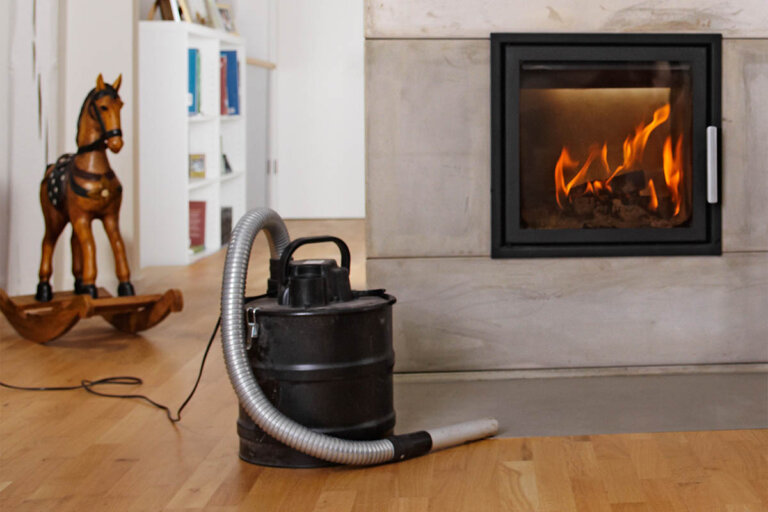 aspirateur à cendres