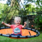 balançoire nid d'oiseau