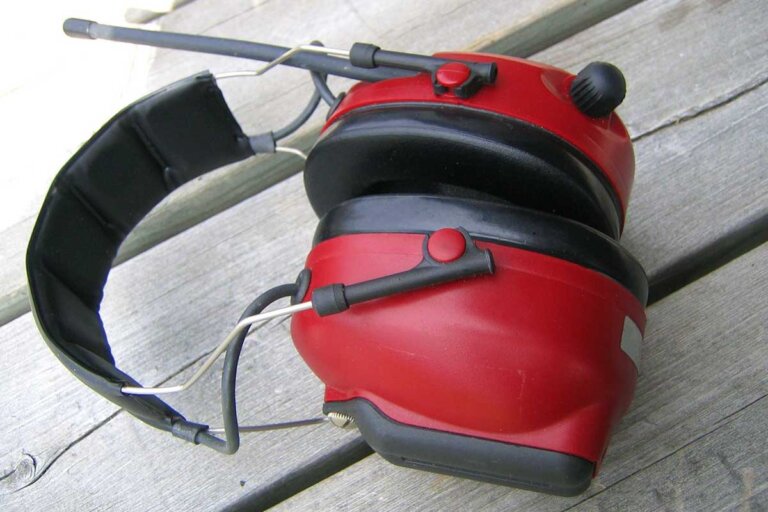 casque anti-bruit avec radio