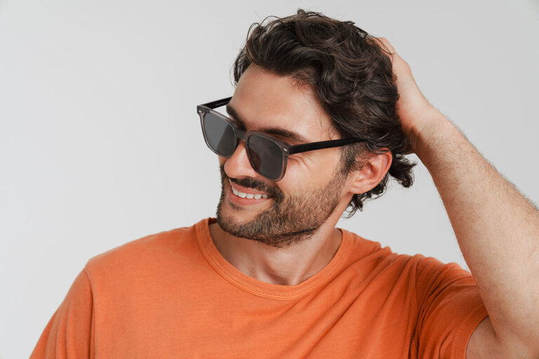 lunettes de soleil pour hommes