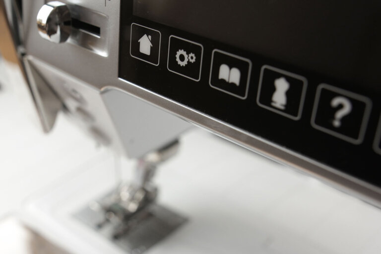 machine à coudre numérique