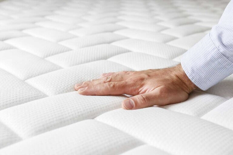 matelas 200x200