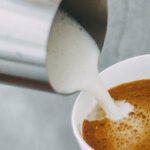 mousseur à lait à induction