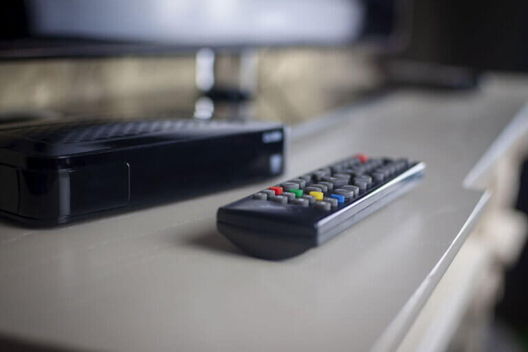 récepteur satellite UHD