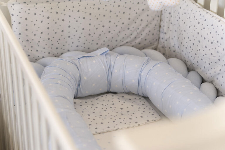 réducteur de lit pour bébés