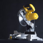 scie à onglet et radiale