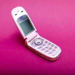 téléphone portable à clapet