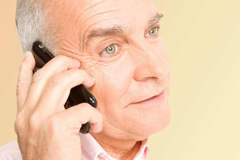 téléphone portable sénior
